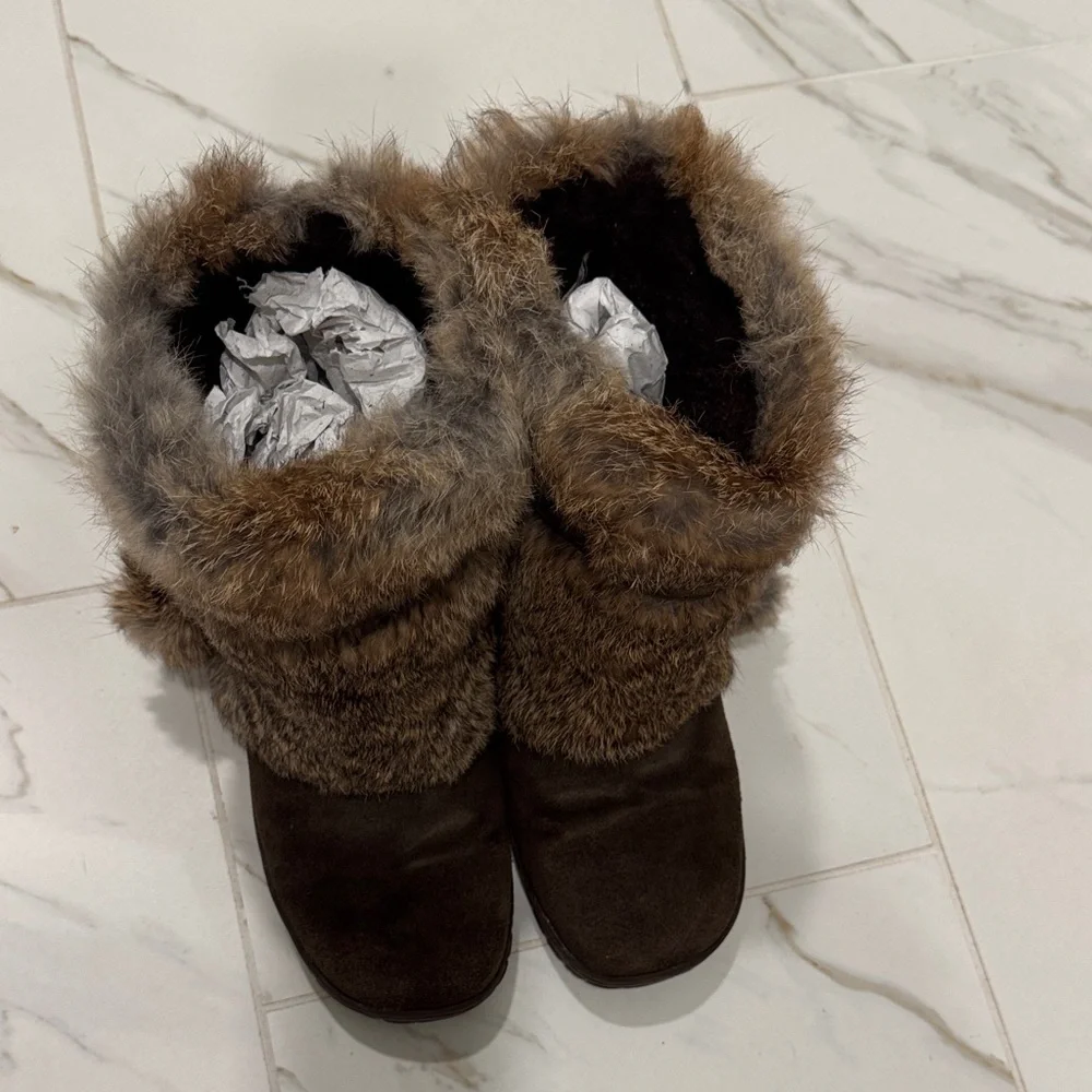 BearPaw Brown Faux Fur Boots size 7 - Picture 6 of 7